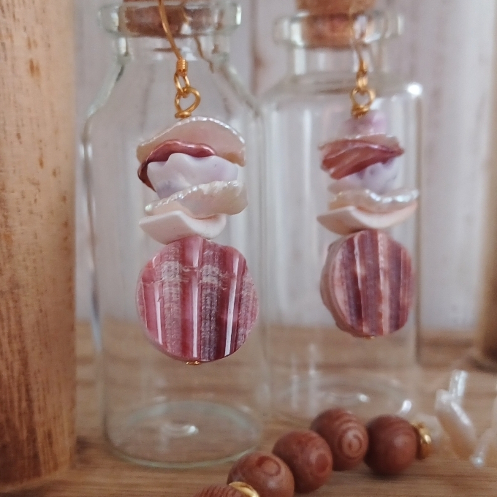 Shell Pearl Earring